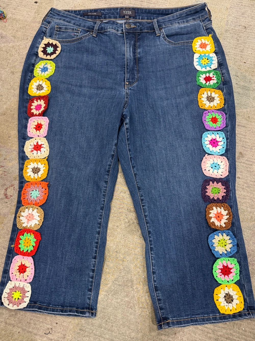DKNY cropped Upcycle Crochet detail Jeans size 18